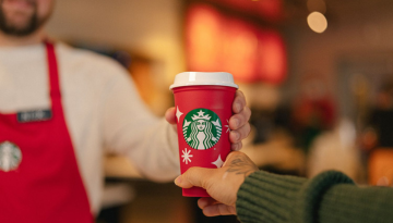 what-is-starbucks-red-cup-day-how-to-get-a-festive-reusable-cup